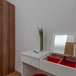 库兹马尼克别墅公寓