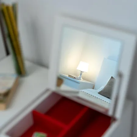 아파트 쿠즈메니치 *