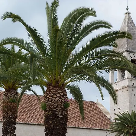 Kuzmanić Trogir