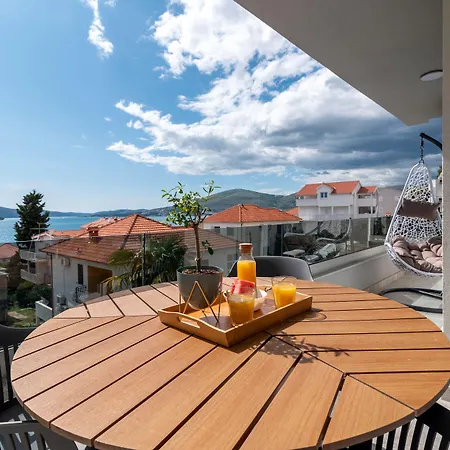 Kuzmanić Trogir