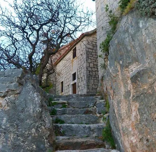 Kuzmanić Daire Trogir