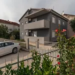 Kuzmanic تروغير