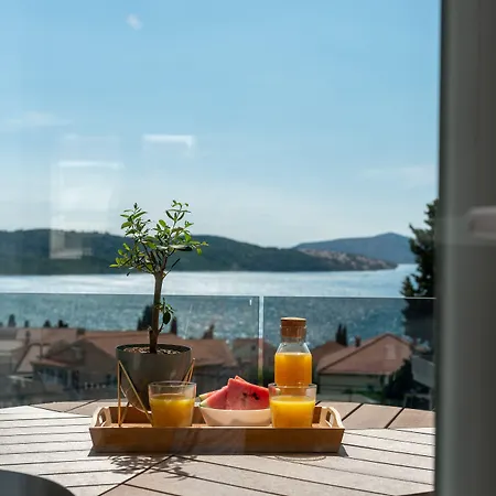 Eight By A Appartement Trogir