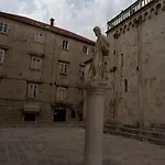 Kuzmanic *