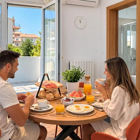 Kuzmanic * Τρογκίρ